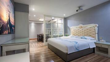 Habitación Confort, vista a la ciudad | Wifi gratis y ropa de cama