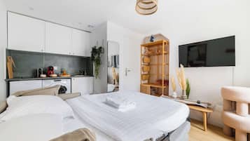 Fer et planche Ă repasser, Wi-Fi, draps fournis