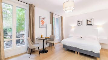 Fer et planche à repasser, Wi-Fi, draps fournis