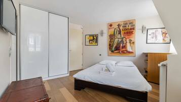 Bügeleisen/Bügelbrett, WLAN, Bettwäsche