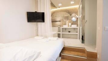 Fer et planche à repasser, Wi-Fi, draps fournis