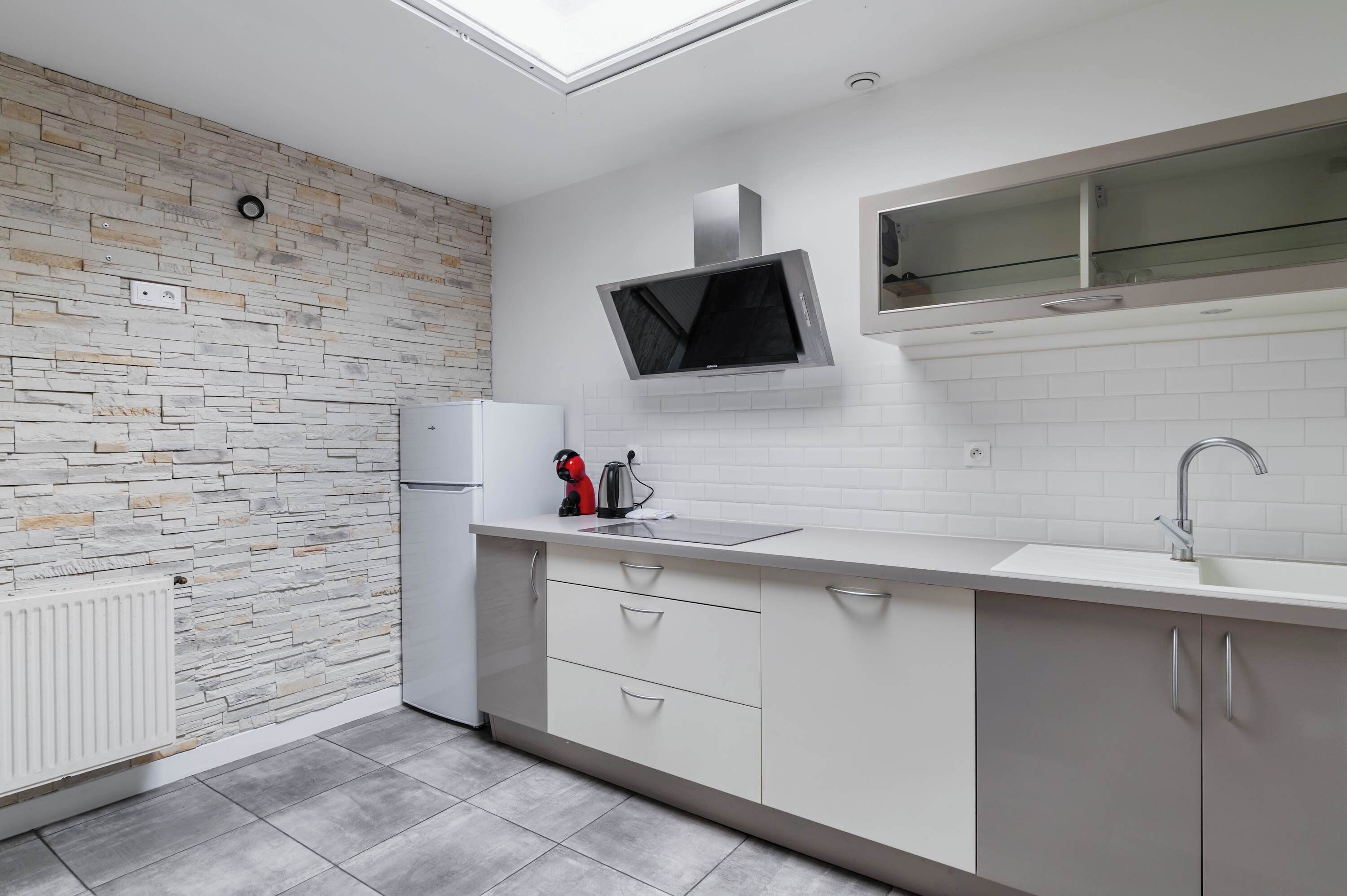 冰箱、微波炉、炉灶、茶具/咖啡用具