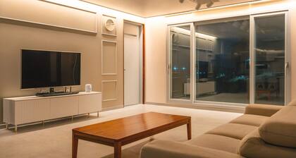 Goseong Hoostay Caravan Pension