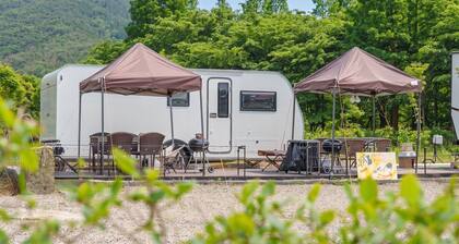 Goseong Hoostay Caravan Pension