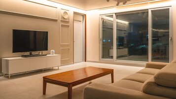 Basic Room, 3 Bedrooms (private house) | 1 bedroom, free WiFi