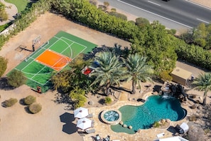 Sport court