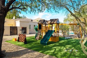 Children's area - Luxe PV Retreat - Pickleball - Heated Pool - Sauna (Paradise Valley)