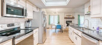 Modern Bentonville Retreat - Sleeps 6, Near Trails!