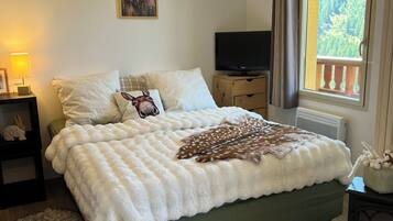 1 bedroom, WiFi, bed sheets