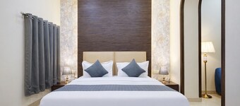 Shyama inn by Rivlet 