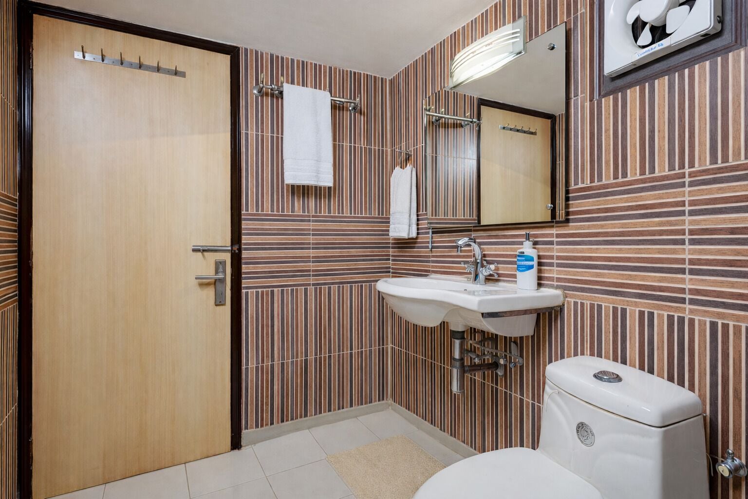 Photo - Shyama inn by Rivlet