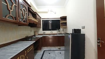 Shared Dormitory, 1 Bedroom, City View | Interior