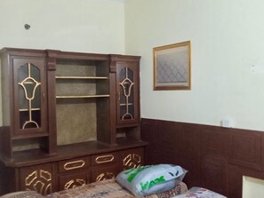 Shared Dormitory, 1 Bedroom, City View