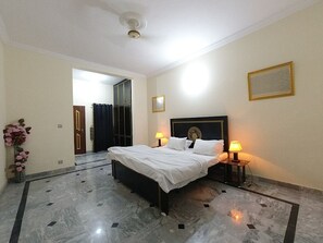 Shared Dormitory, 1 Bedroom, City View - Room-serene Guest Room Retreat in Rawalp (Rawalpindi)