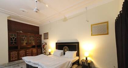 Room-serene Guest Room Retreat in Rawalp