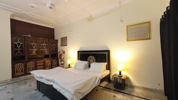 Shared Dormitory, 1 Bedroom, City View | 1 bedroom