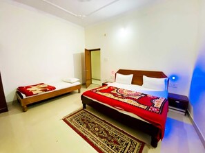 Deluxe Double Room, Multiple Bedrooms, City View - Goroomgo Lotus india Khajuraho (Rajnagar)