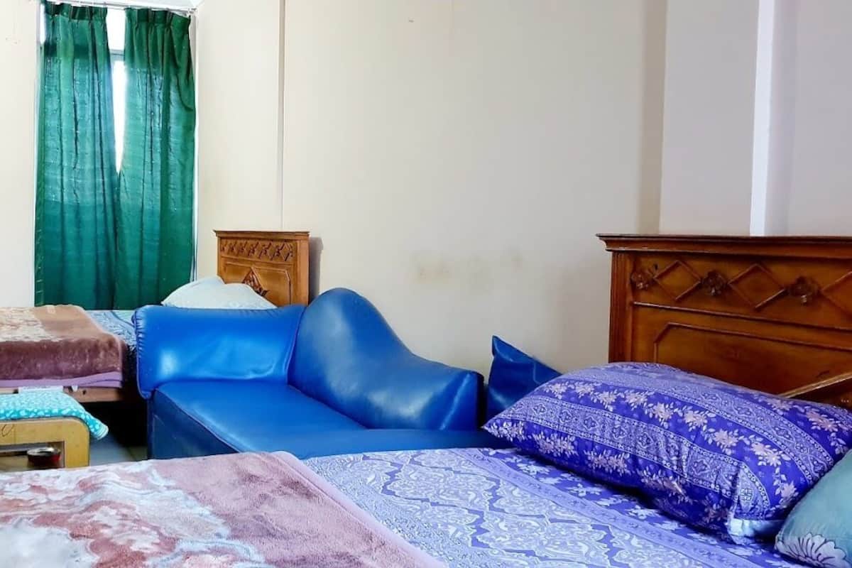 Chambre Double Deluxe | Chambres insonorisées, fer et planche à repasser, Wi-Fi gratuit