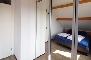 3 bedrooms, free WiFi - Bungalow in South Holland by the Water (Simonshaven)