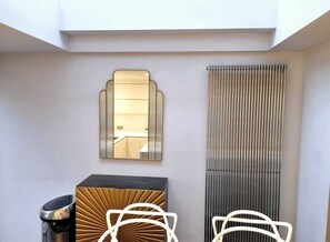 Interior - Brighton Cottage By The Sea
(Brighton and Hove)