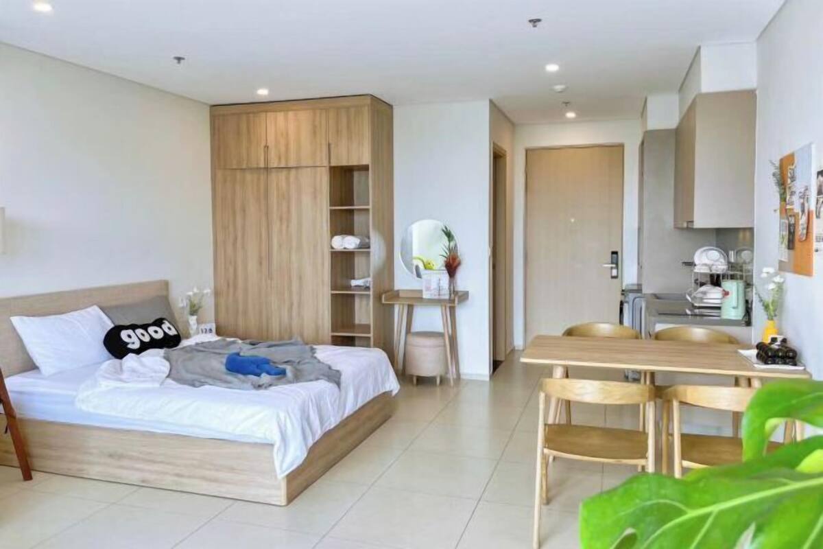 Ropa de cama hipoalergénica, colchones viscoelásticos, escritorio