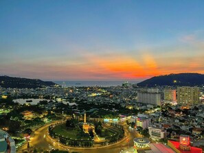 Huoneisto, 2 makuuhuonetta, parveke, osittainen valtamerinäköala | Näkymä parvekkeelta