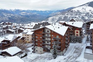 Exterior - Apartment in Nendaz near Ski Slopes (Haute-Nendaz)