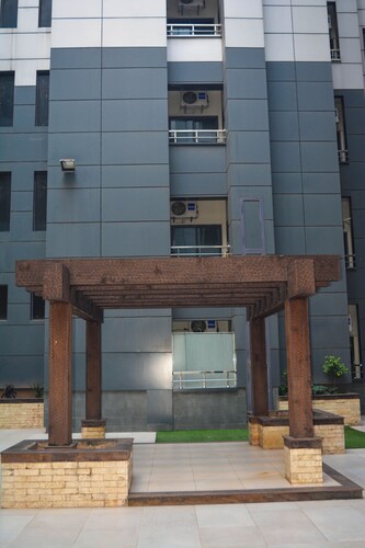 Luxury 2-Bed Near U.S. Embassy, Diplomatic Enclave