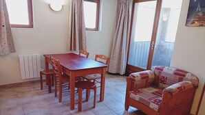 Dining - Apartment with parking near River (Val Cenis)