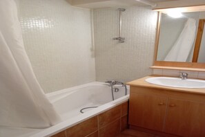 Bidet