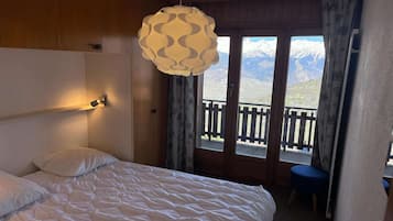 1 bedroom, free WiFi