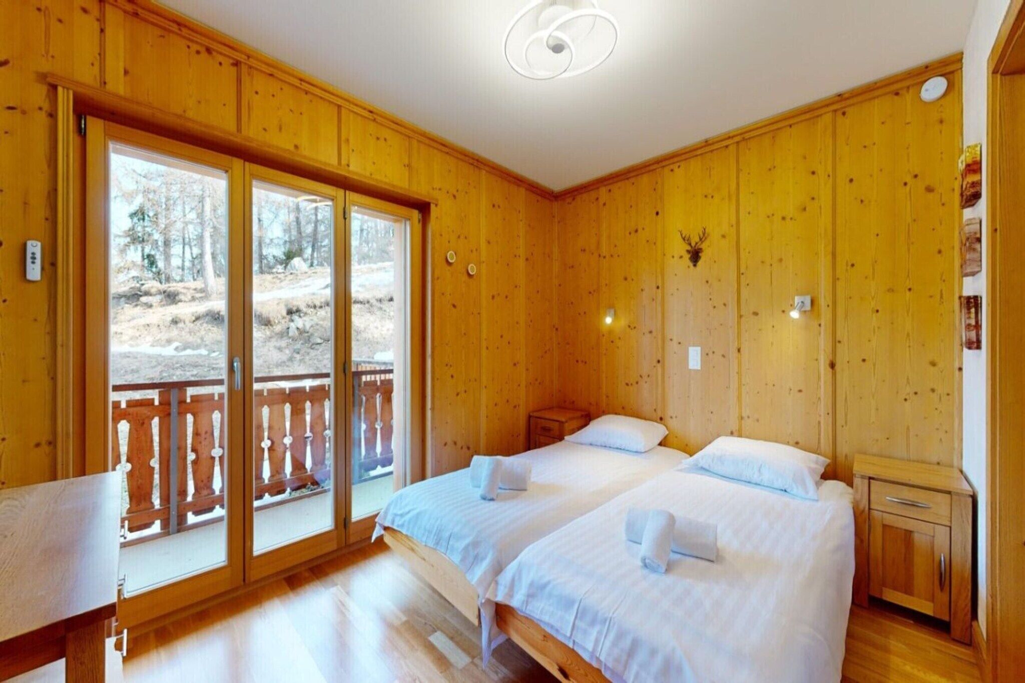 3 室のベッドルーム