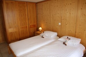 4 habitaciones y wifi gratis 
