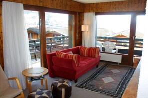 Téléviseur, foyer