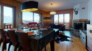 Dining - Luxurious apartment in Veysonnaz (Veysonnaz)