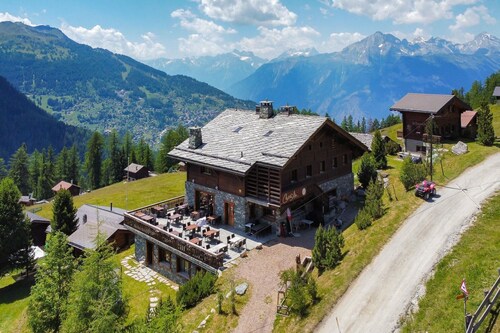 Chalet Nendaz Ski-In/Ski-Out Prarion Slopes