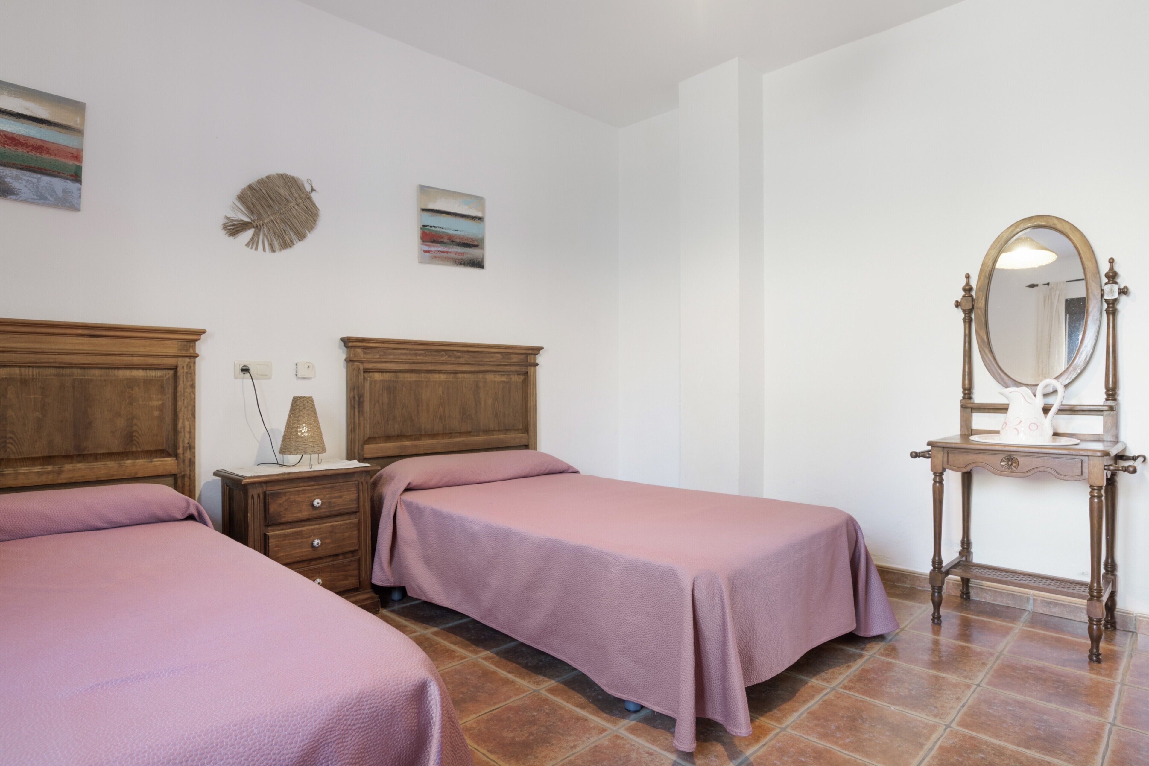 4 dormitorios, wifi gratis, ropa de cama