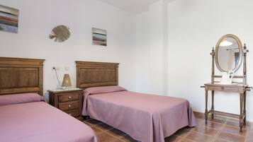 4 dormitorios, wifi gratis, ropa de cama