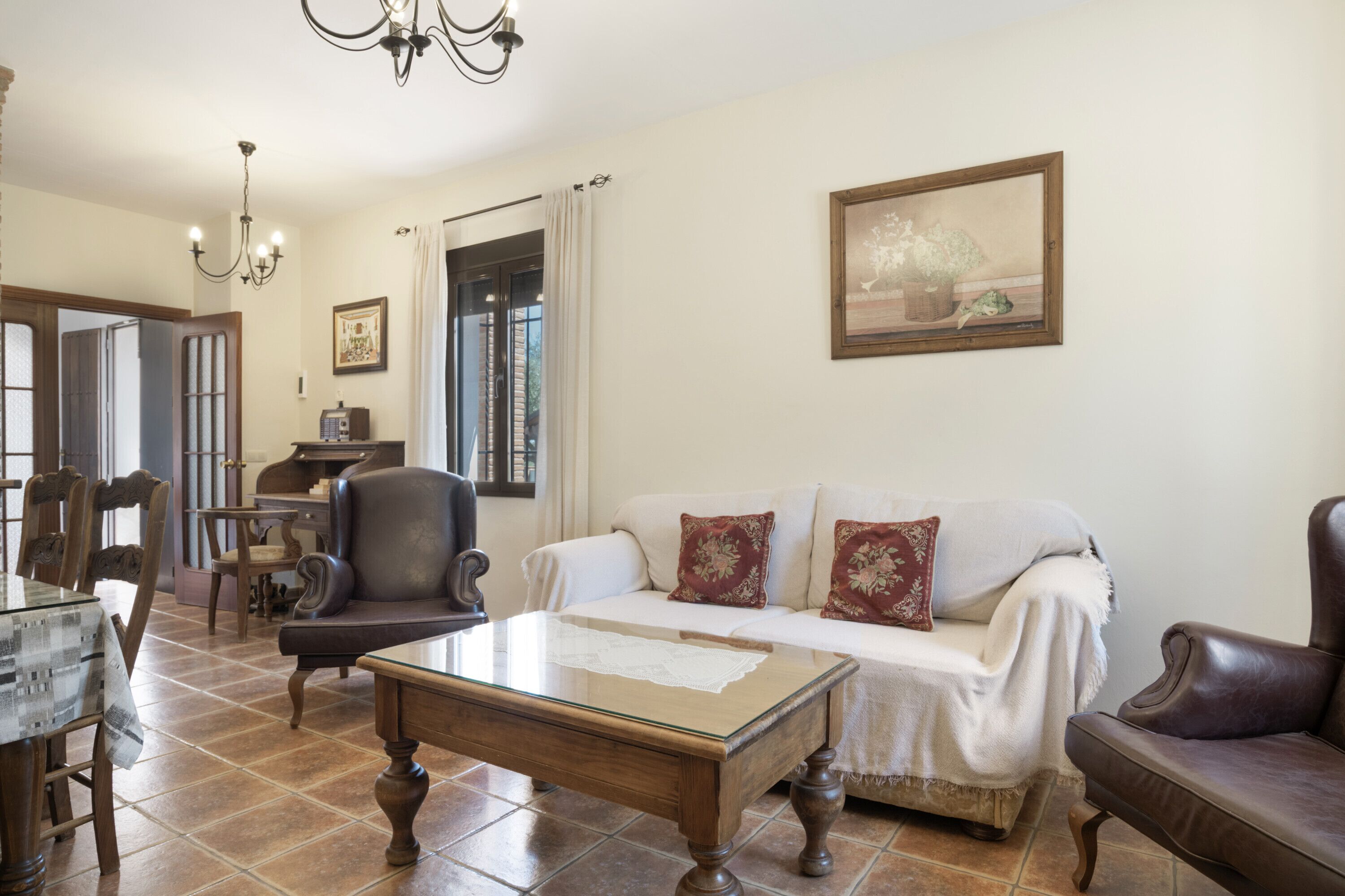 TV, peis og DVD-spiller