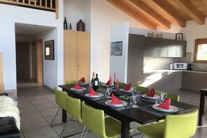 Dining - Authentic Apartment With Mountain View (Veysonnaz)