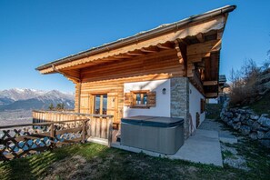Exterior - Chalet in Veysonnaz with hot tub (Veysonnaz)