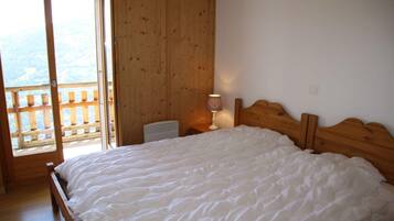 6 bedrooms, free WiFi