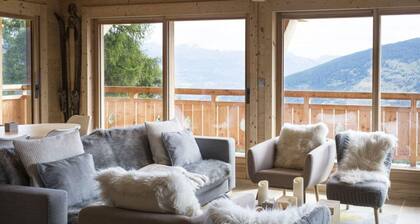 Chalet in Les Masses with garden