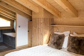 Bedroom - Chalet in Les Masses with garden (Les Masses)