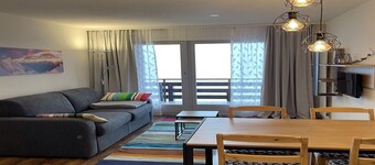 Casa cerca de playa y rutas suizas