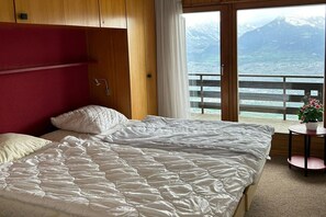 2 bedrooms, free WiFi