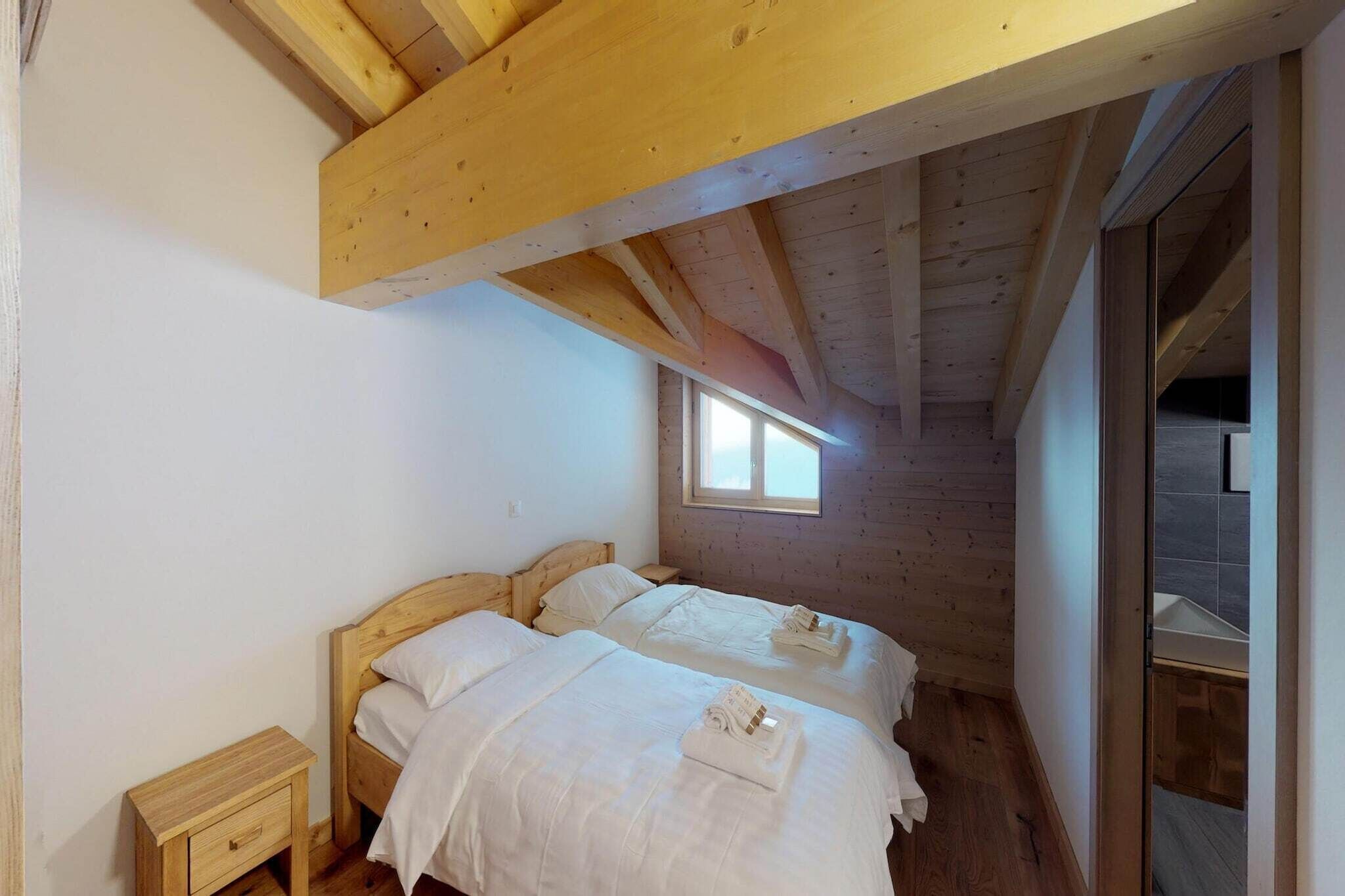 5 bedrooms, free WiFi