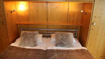 3 bedrooms