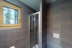 Douche, séchoir à cheveux
