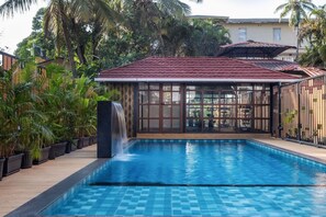 Apartment | 2 bedrooms - Elegant 1bhk With Pool Only 2km to Candolim Beach (Candolim)